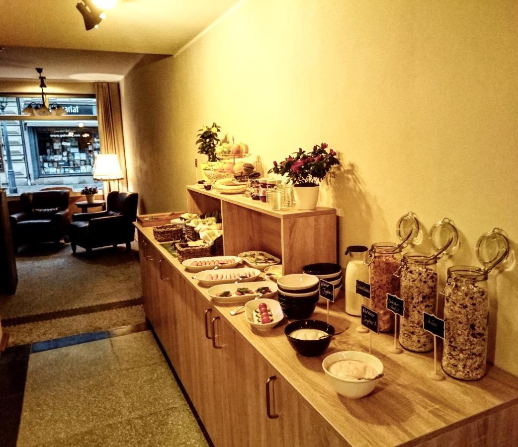 Hotel Garni Tilia Quedlinburg Ngoại thất bức ảnh